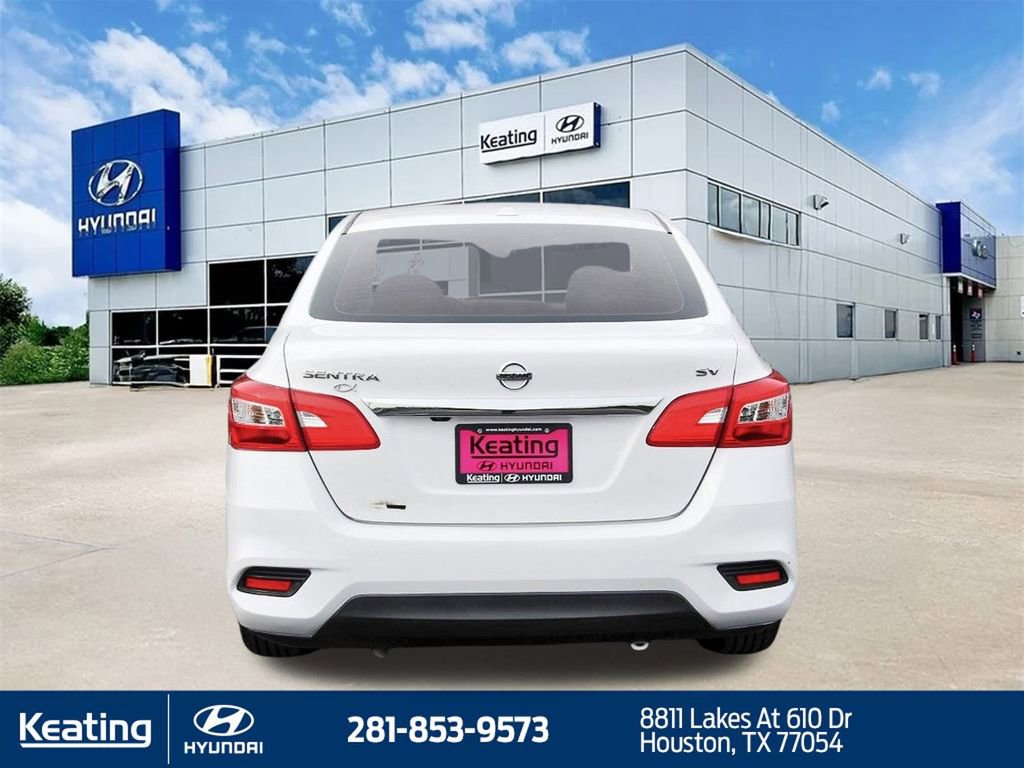Used 2018 Nissan Sentra SV image 3