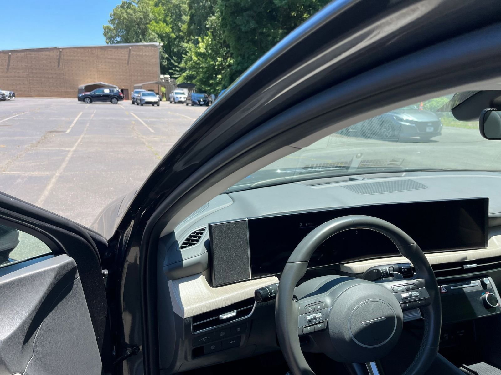 Used 2025 Hyundai Sonata SEL FWD image 34