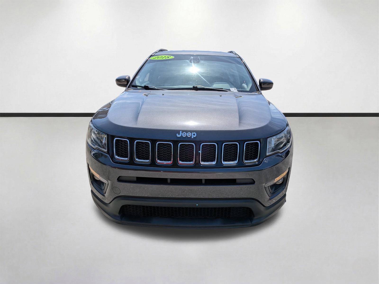 Used 2019 Jeep Compass Latitude image 9