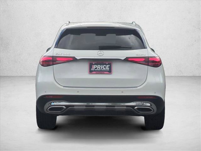 Used 2024 Mercedes-Benz GLC 300 4MATIC image 7