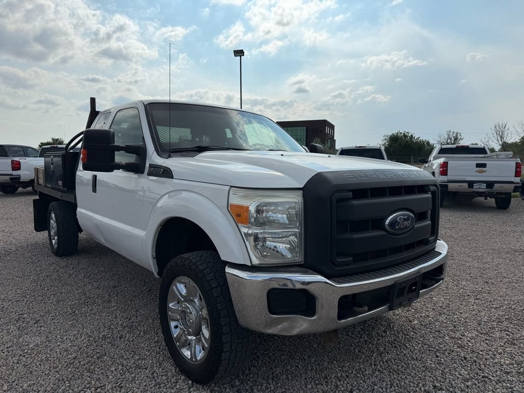 Used 2013 Ford F250 XL w/ PWR Equipment Group AWD/4WD image 2