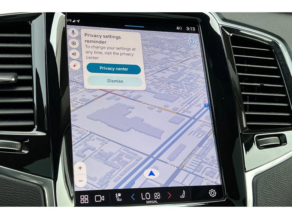 Used 2023 Volvo XC90 B5 Plus image 20