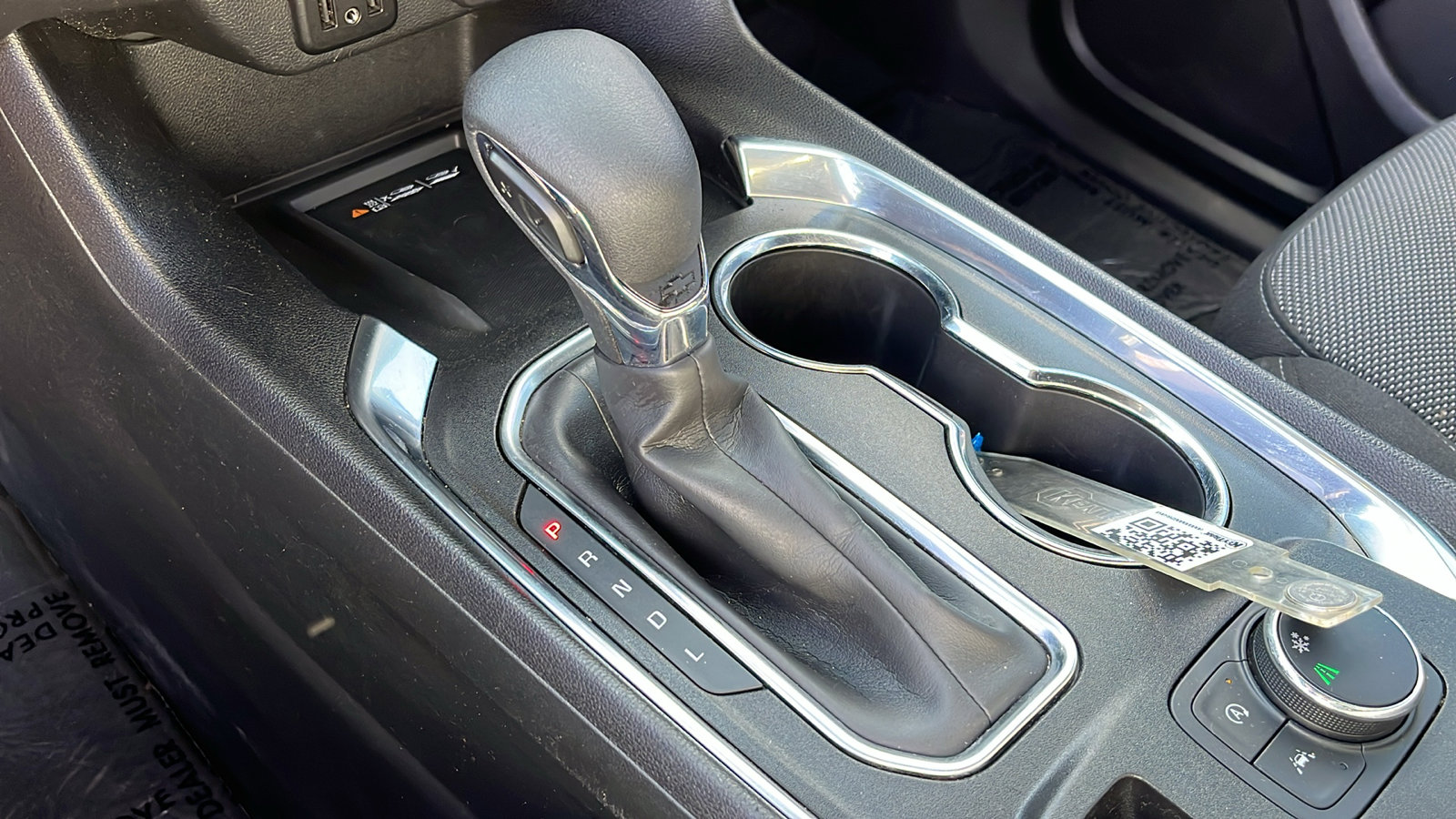 Used 2023 Chevrolet Traverse LT image 21