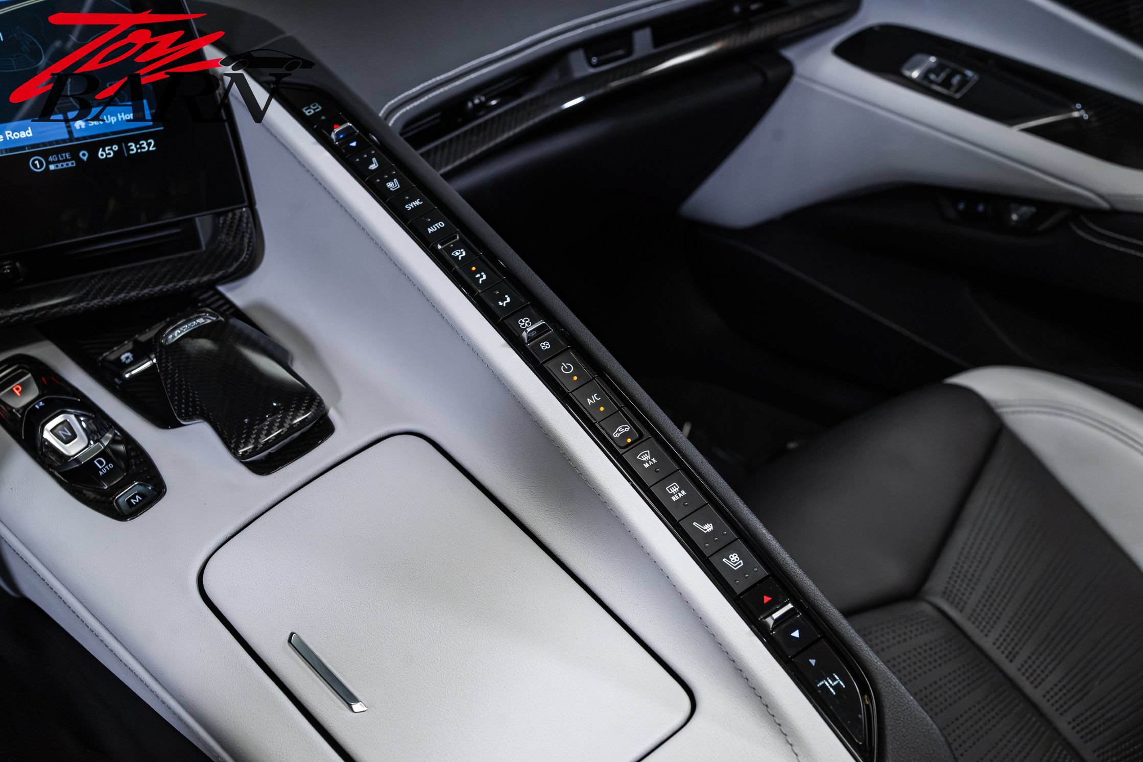 Used 2023 Chevrolet Corvette Stingray Preferred Conv w/ Z51 Performance Package RWD image 49