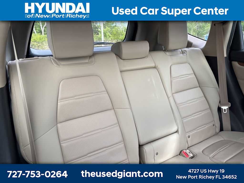 Used 2019 Honda CR-V Touring image 10