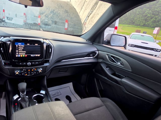 Used 2023 Chevrolet Traverse LT w/ Midnight/Sport Edition AWD/4WD image 14