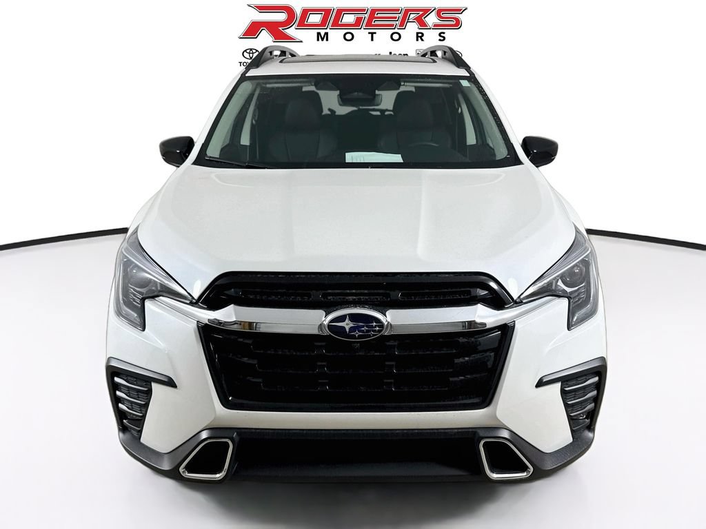 Certified 2025 Subaru Ascent Touring w/ Popular Package #2 AWD/4WD image 2
