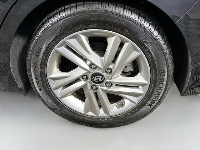 Used 2019 Hyundai Elantra Value Edition FWD image 30