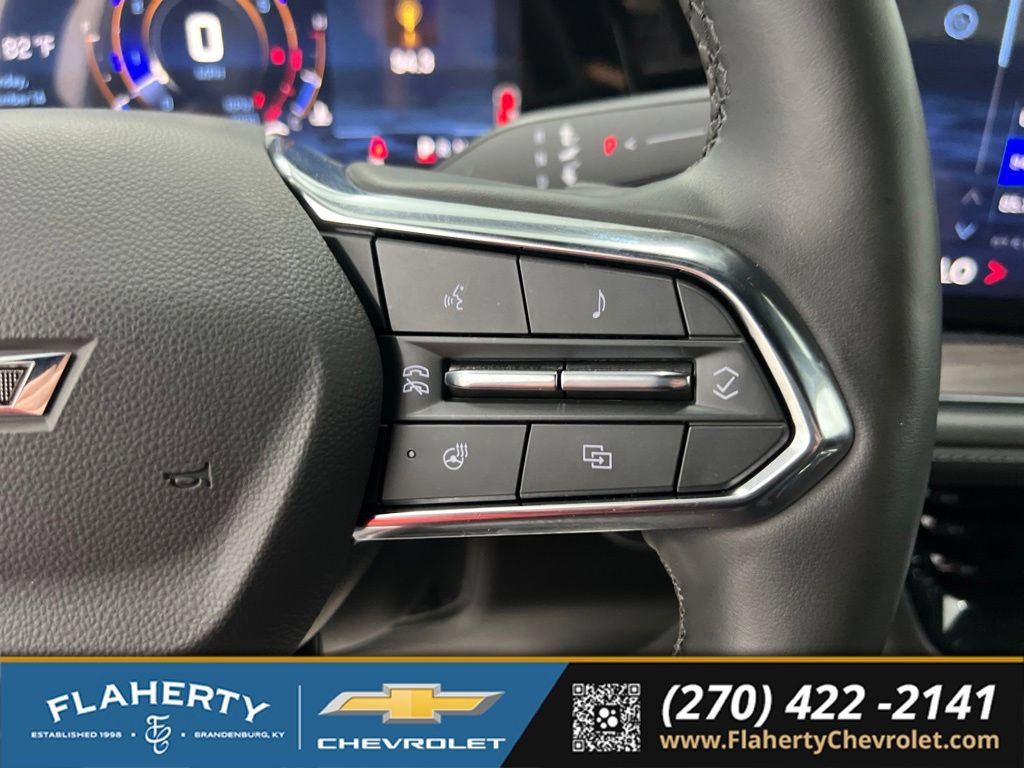 Used 2025 Chevrolet Suburban Z71 w/ Comfort Package AWD/4WD image 27