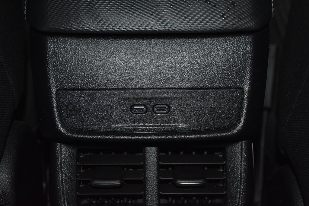 Used 2025 Chevrolet Equinox LT FWD image 25