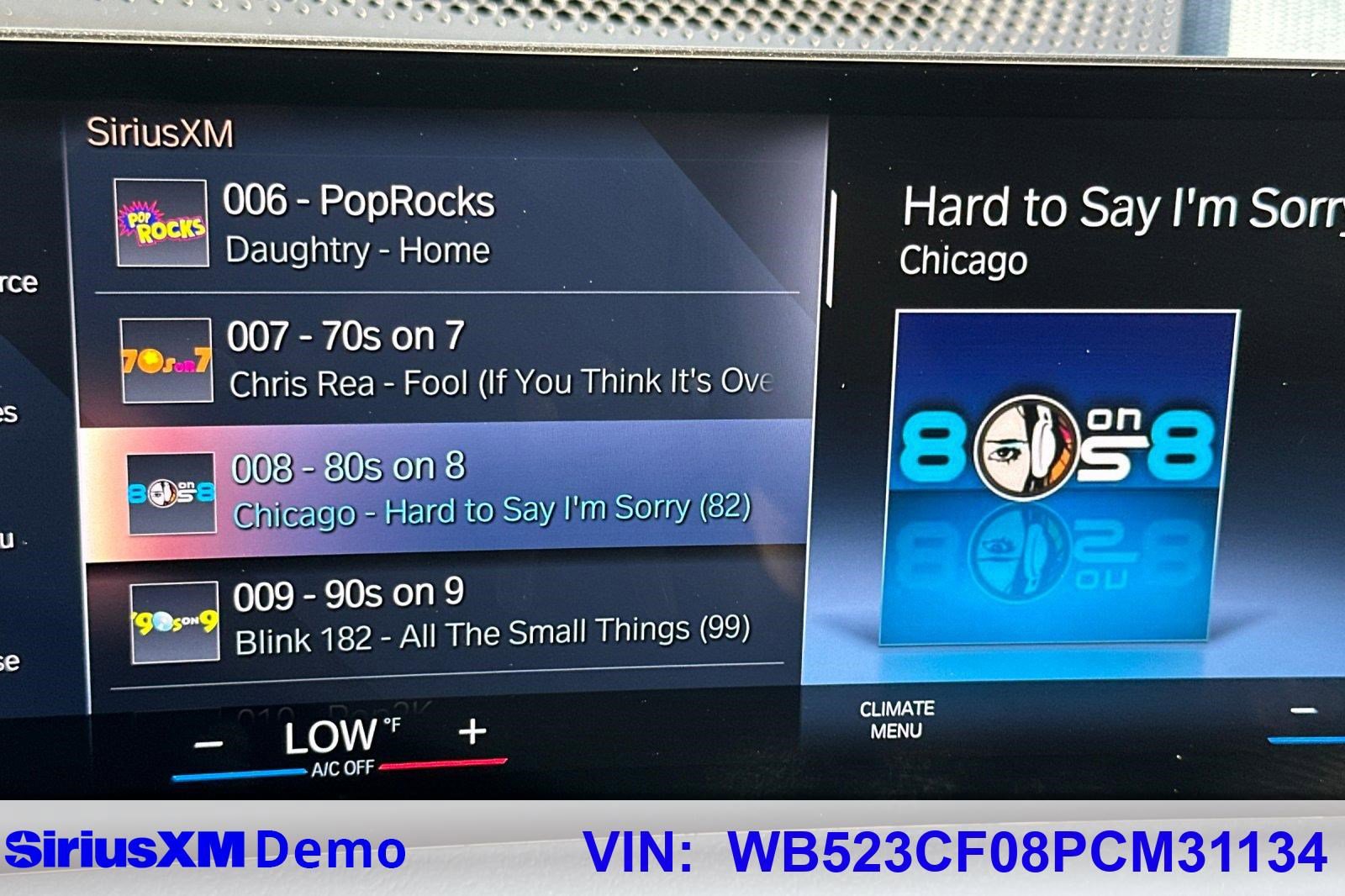 Used 2023 BMW iX xDrive50 w/ Premium Package image 40