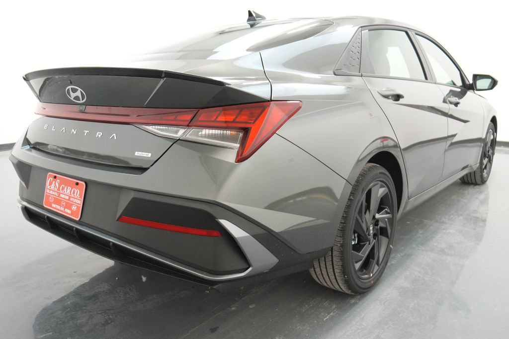 New 2026 Hyundai Elantra Sport image 8