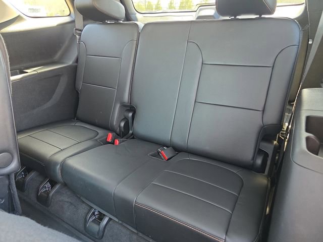 Used 2019 Chevrolet Traverse Premier w/ LPO, Blackout Package image 12