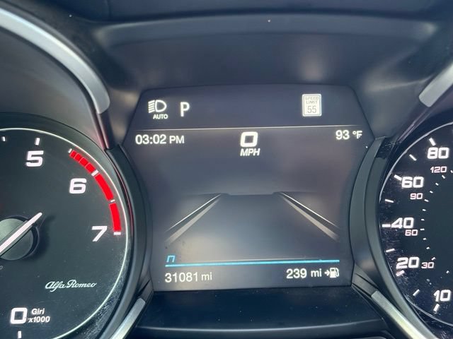 Used 2023 Alfa Romeo Stelvio Veloce AWD/4WD image 27