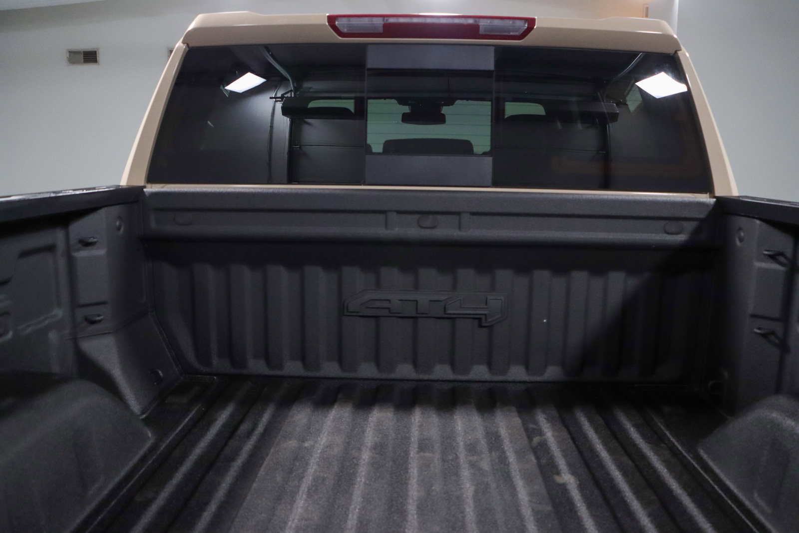 Used 2022 GMC Sierra 1500 AT4 w/ AT4 Premium Package image 33