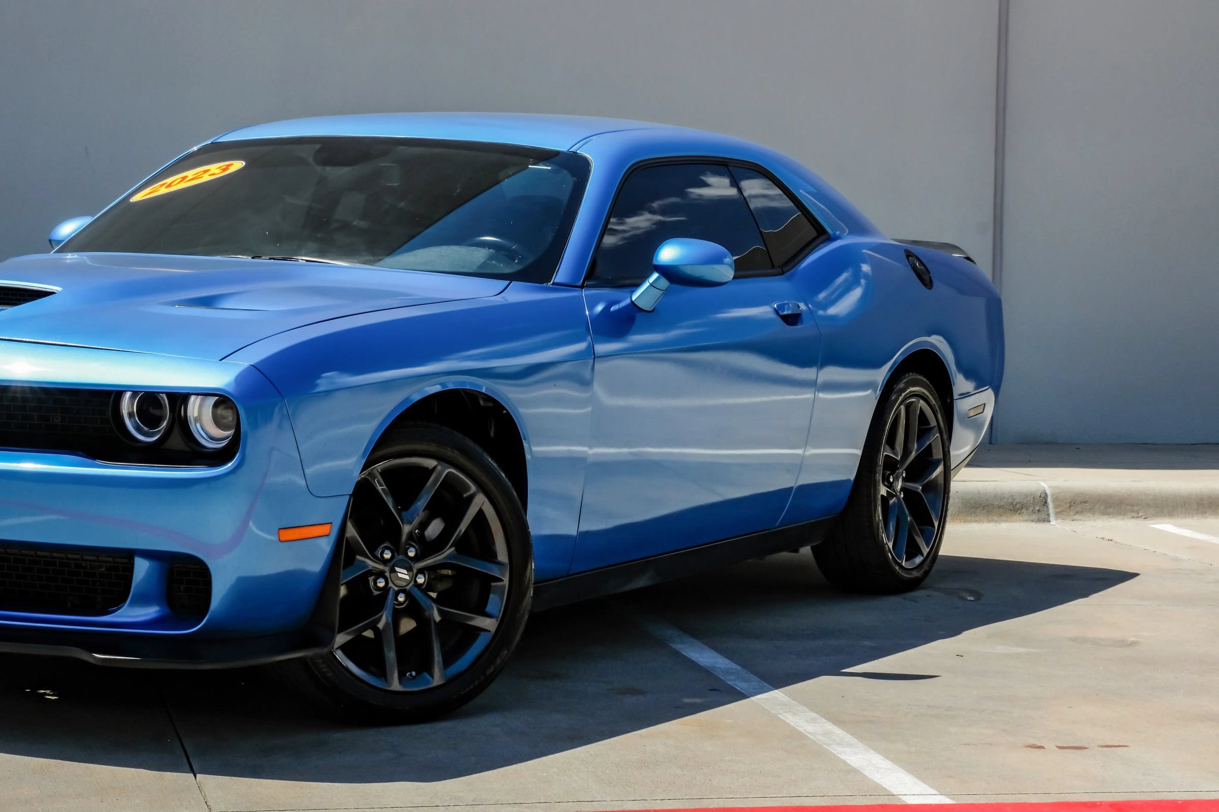 Used 2023 Dodge Challenger SXT w/ Blacktop Package RWD image 4