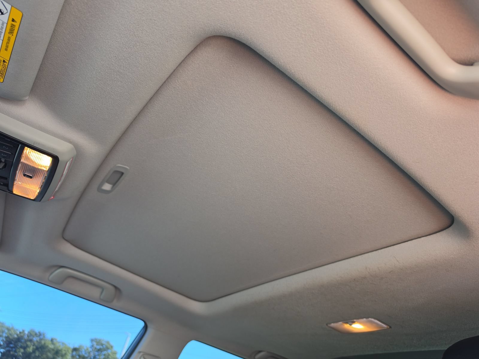 Used 2023 Toyota 4Runner TRD Off-Road Premium w/ Moonroof Package AWD/4WD image 17