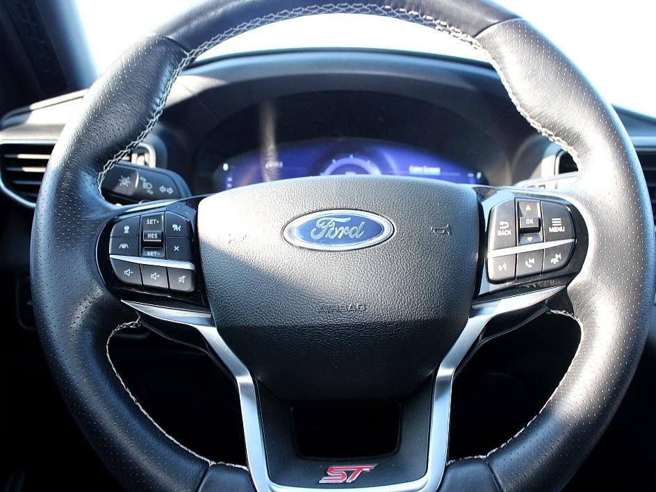 Used 2022 Ford Explorer ST w/ Equipment Group 401A AWD/4WD image 22