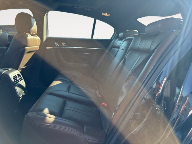 Used 2015 Lincoln MKS AWD w/ Equipment Group 101A image 13