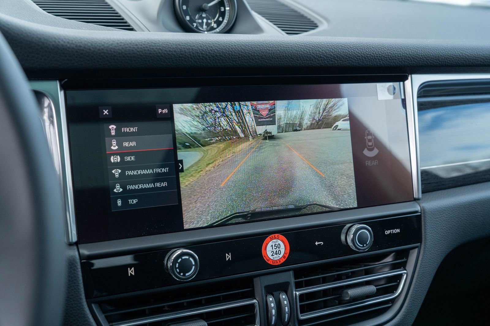 Used 2026 Porsche Macan image 28