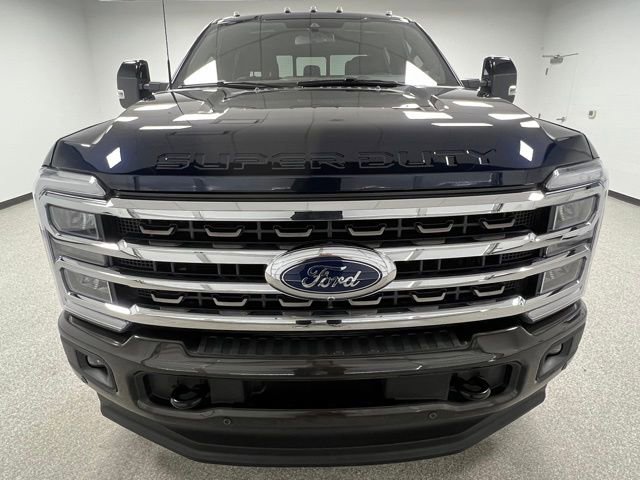 Used 2025 Ford F350 King Ranch AWD/4WD image 3