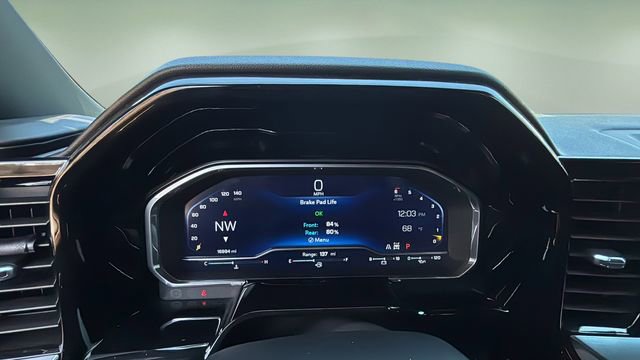 Used 2024 Chevrolet Silverado 1500 High Country w/ High Country Premium Package image 15