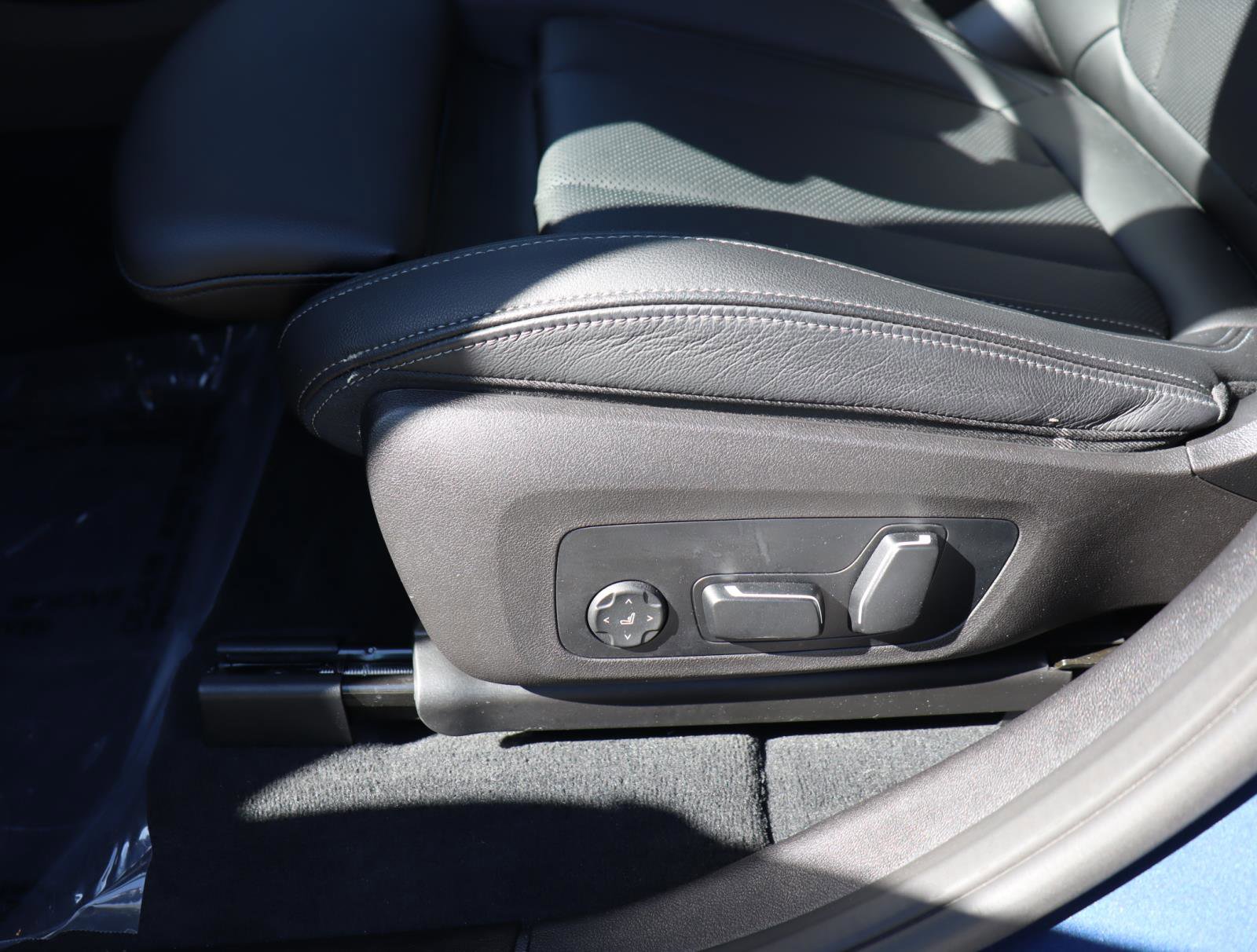 Used 2024 BMW X4 xDrive30i image 17