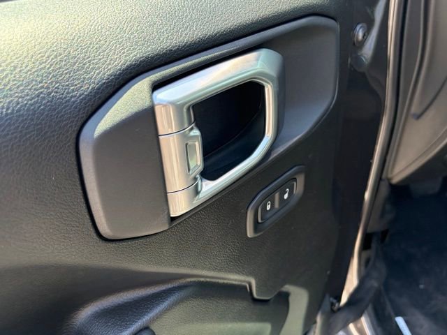New 2026 Jeep Gladiator Sport AWD/4WD image 13