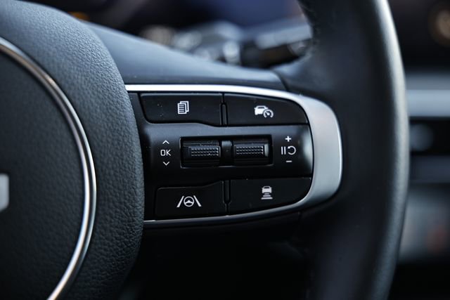 Used 2025 Kia K5 EX FWD image 34