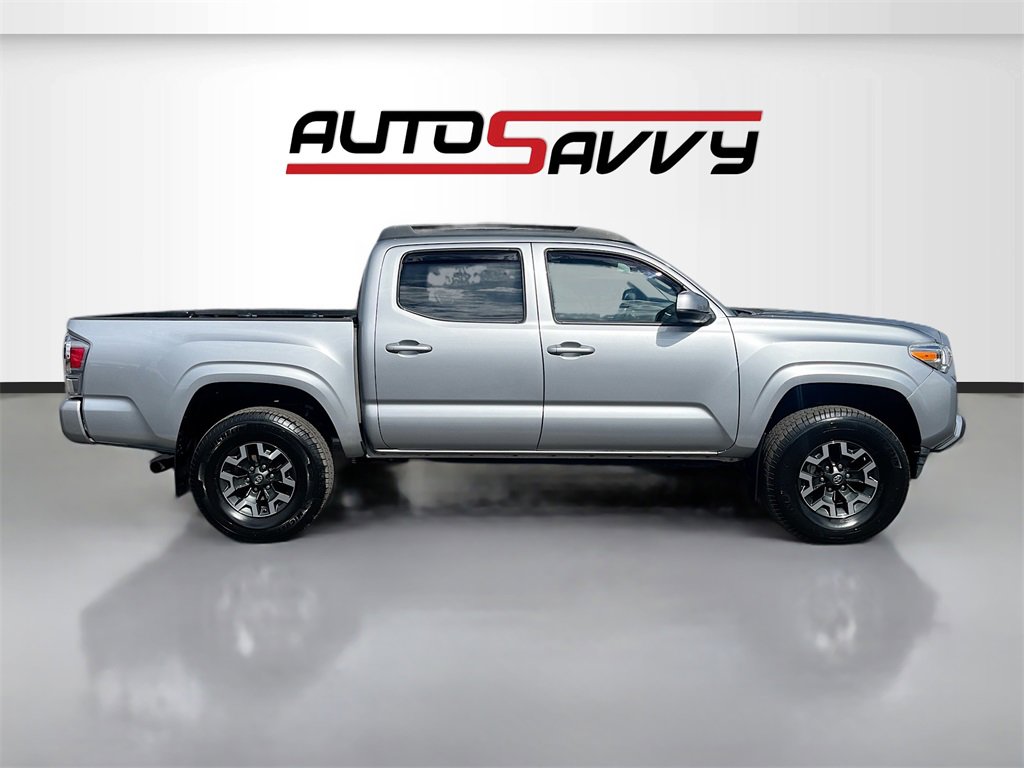 Used 2021 Toyota Tacoma SR image 8