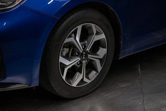 Used 2020 Kia Forte LXS image 7