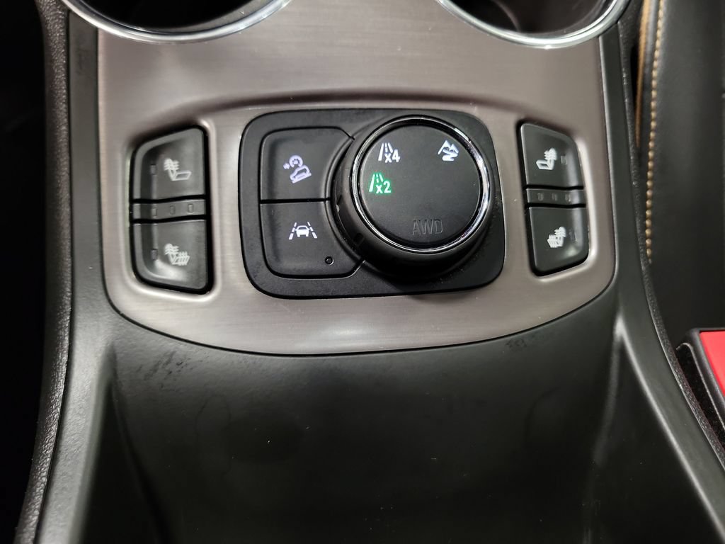 Used 2022 GMC Terrain AT4 AWD/4WD image 18