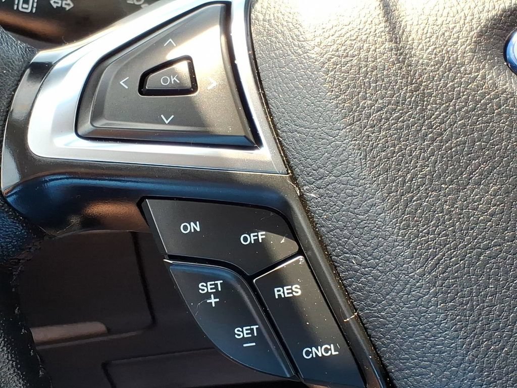 Used 2024 Ford Edge Titanium AWD/4WD image 23