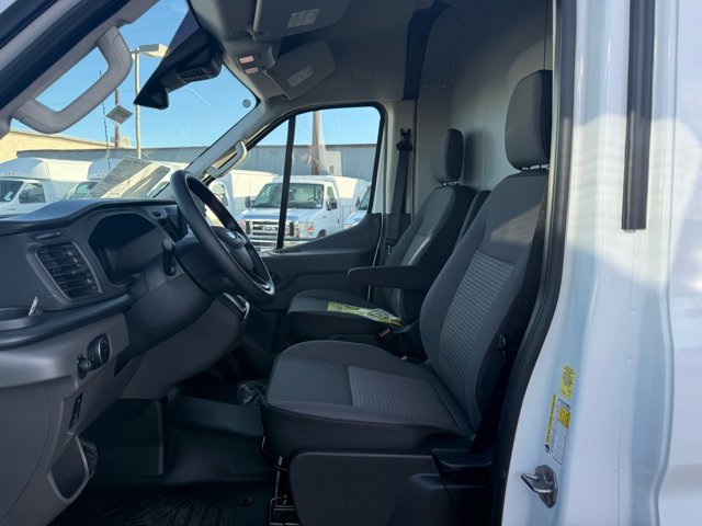 New 2026 Ford Transit 250 148 Medium Roof image 13