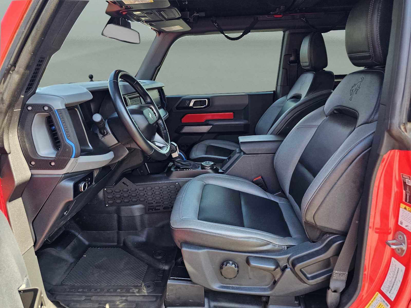Used 2023 Ford Bronco Black Diamond w/ Sasquatch Package image 13