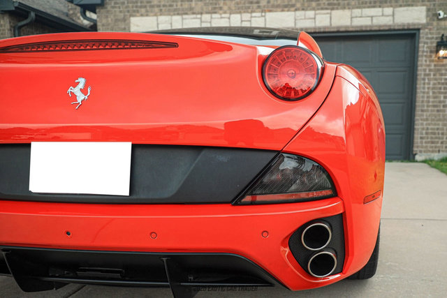 Used 2012 Ferrari California RWD image 66