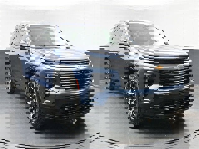 New 2026 Chevrolet Traverse High Country w/ LPO, Floor Liner Package image 2