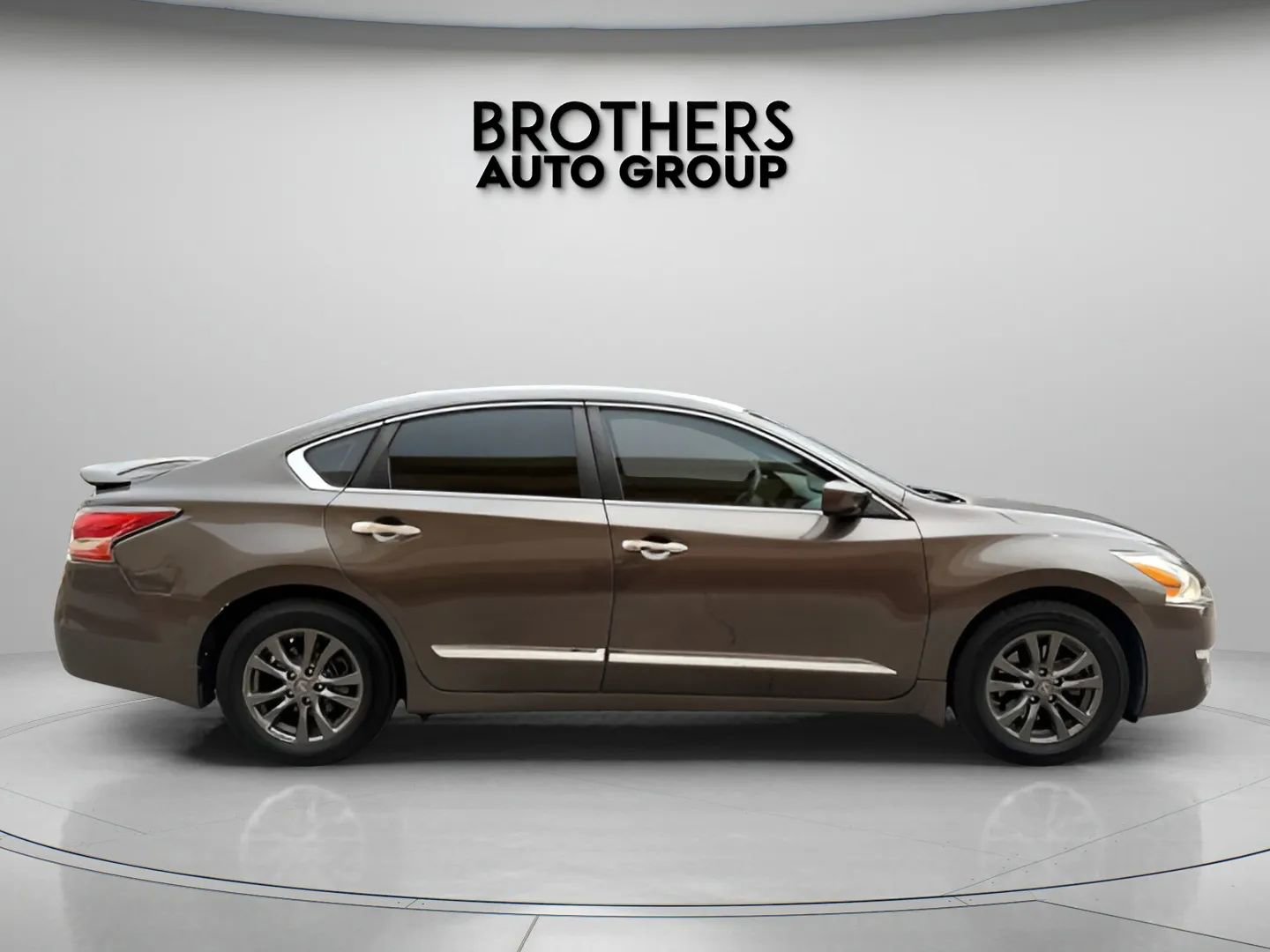 Used 2015 Nissan Altima 2.5 S w/ Special Edition Package FWD image 12