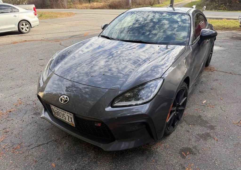 Used 2023 Toyota GR86 Premium image 5
