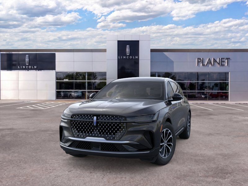 New 2026 Lincoln Nautilus Premier AWD/4WD image 2