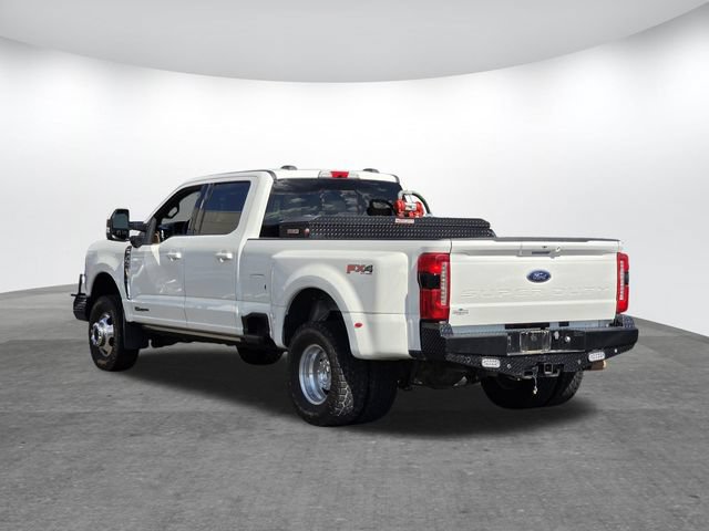 Used 2023 Ford F350 Lariat w/ Lariat Ultimate Package AWD/4WD image 6