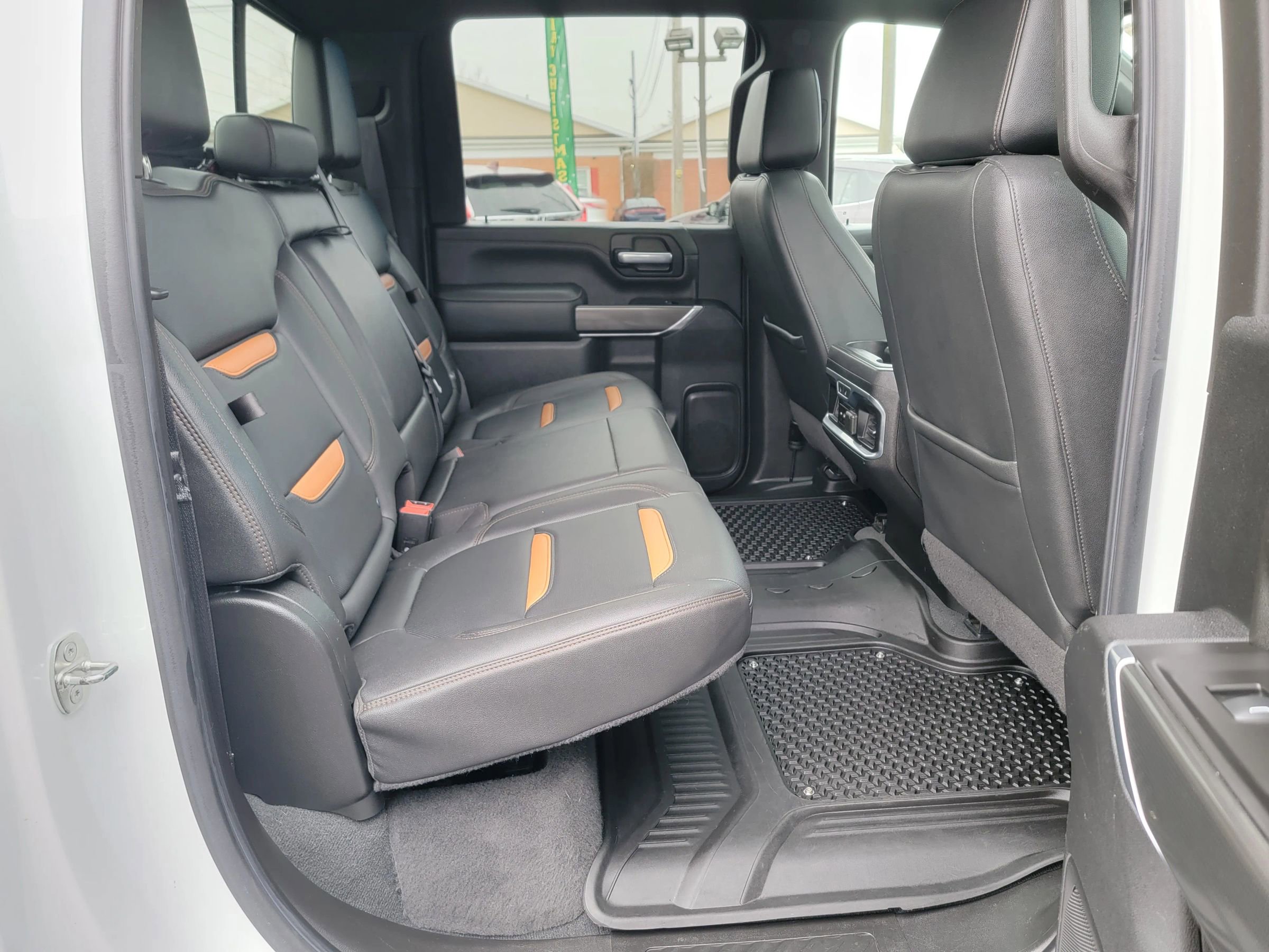 Used 2021 GMC Sierra 2500 AT4 w/ AT4 Premium Plus Package image 14