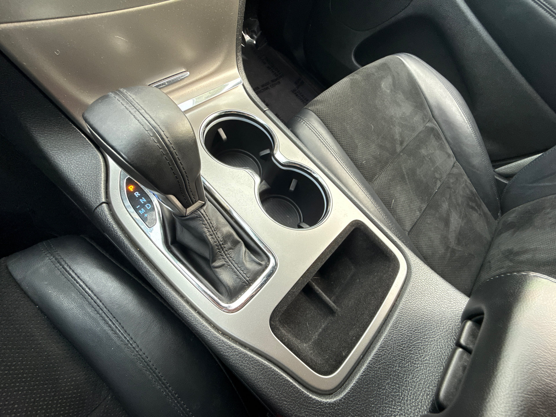 Used 2017 Jeep Grand Cherokee Altitude RWD image 27