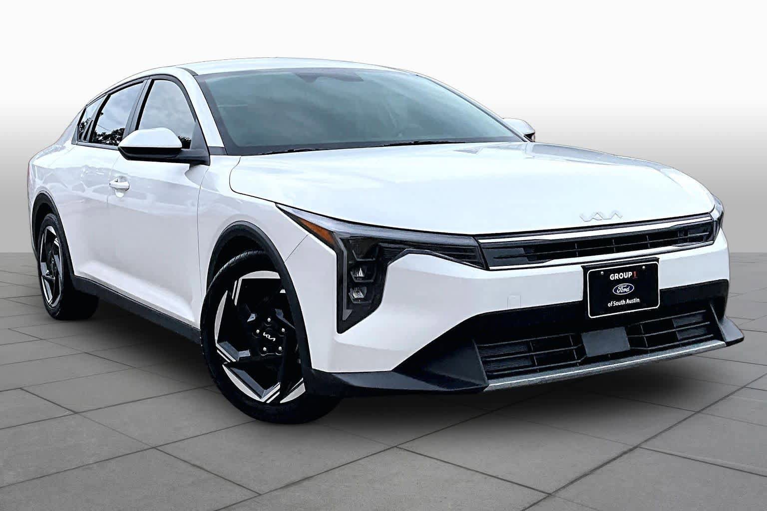 Used 2025 Kia K4 EX FWD image 5
