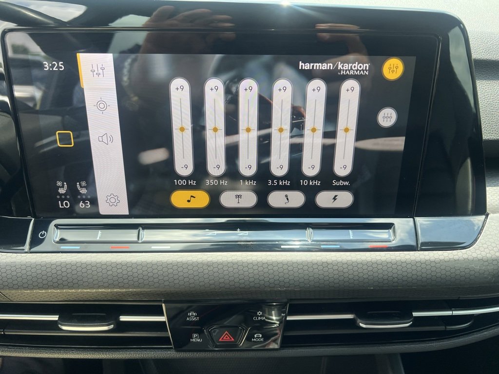 Used 2022 Volkswagen GTI Autobahn image 38