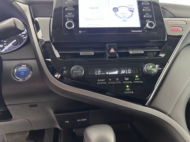 Used 2024 Toyota Camry SE image 22