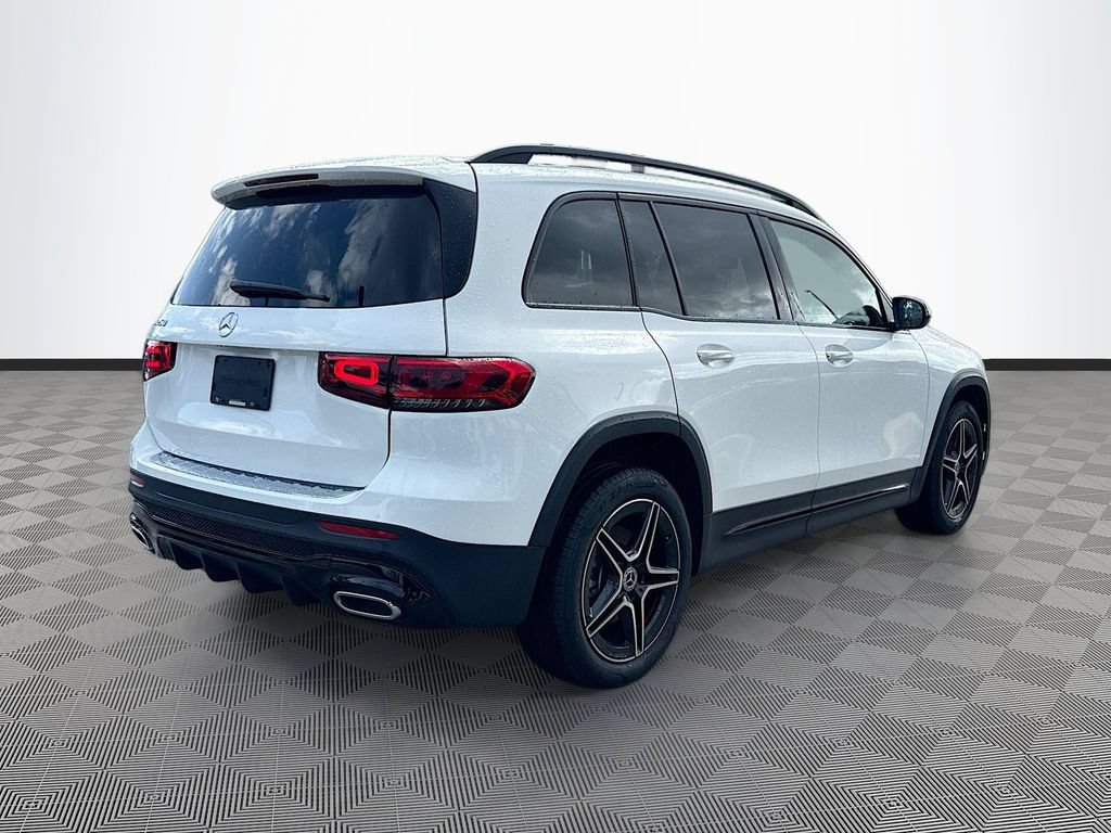 Used 2023 Mercedes-Benz GLB 250 image 7