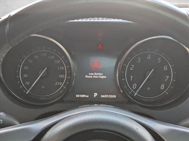 Used 2016 Jaguar F-TYPE R image 11