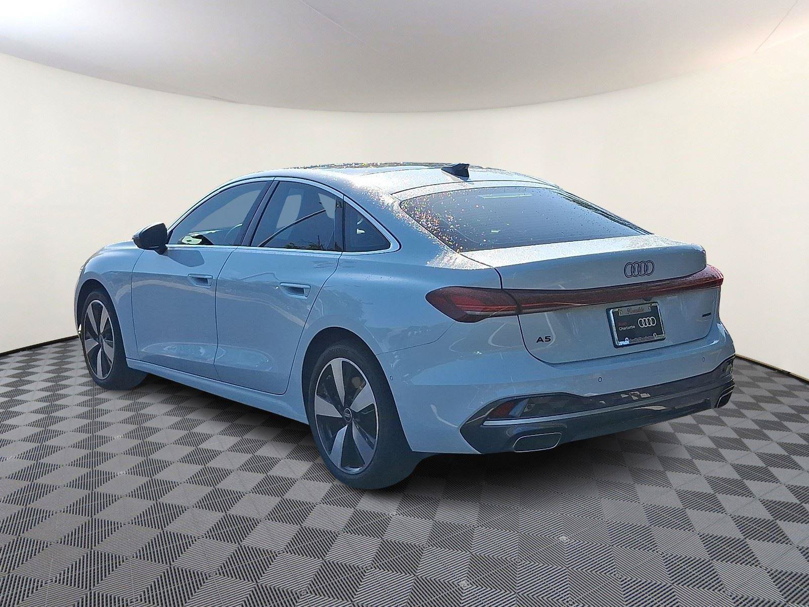 Used 2025 Audi A5 2.0T Premium Plus w/ Premium Plus AWD/4WD image 4