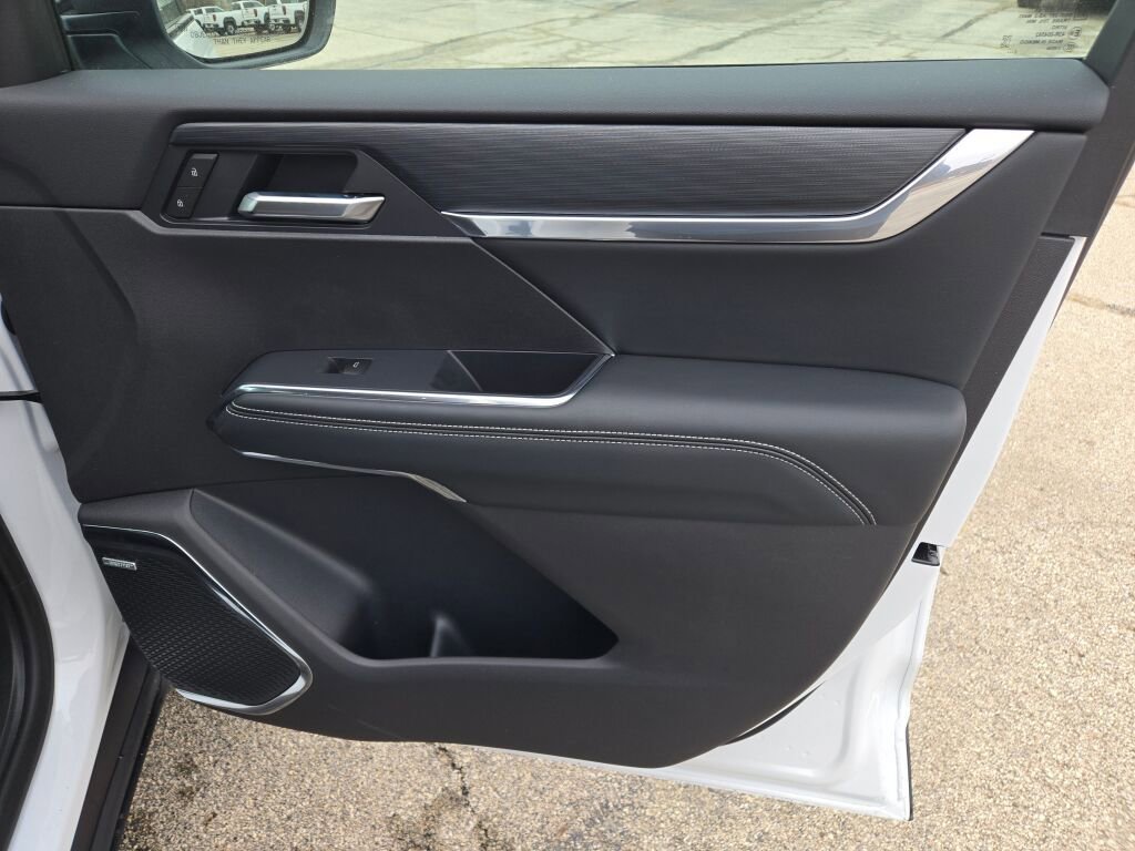 New 2026 GMC Acadia Elevation w/ Black Edition image 6